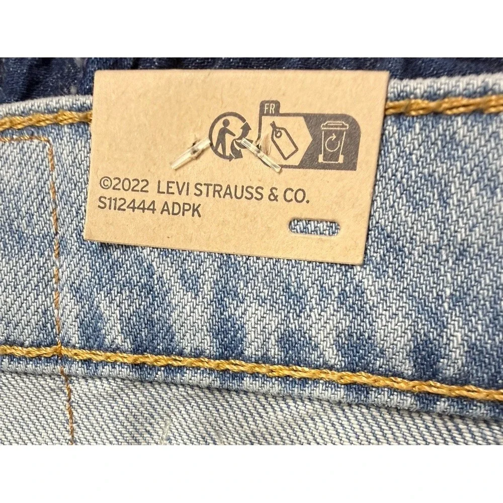 Levi's 527 Slim Bootcut Jeans Men's Tagged 32x32 Light Wash Blue Denim NWT